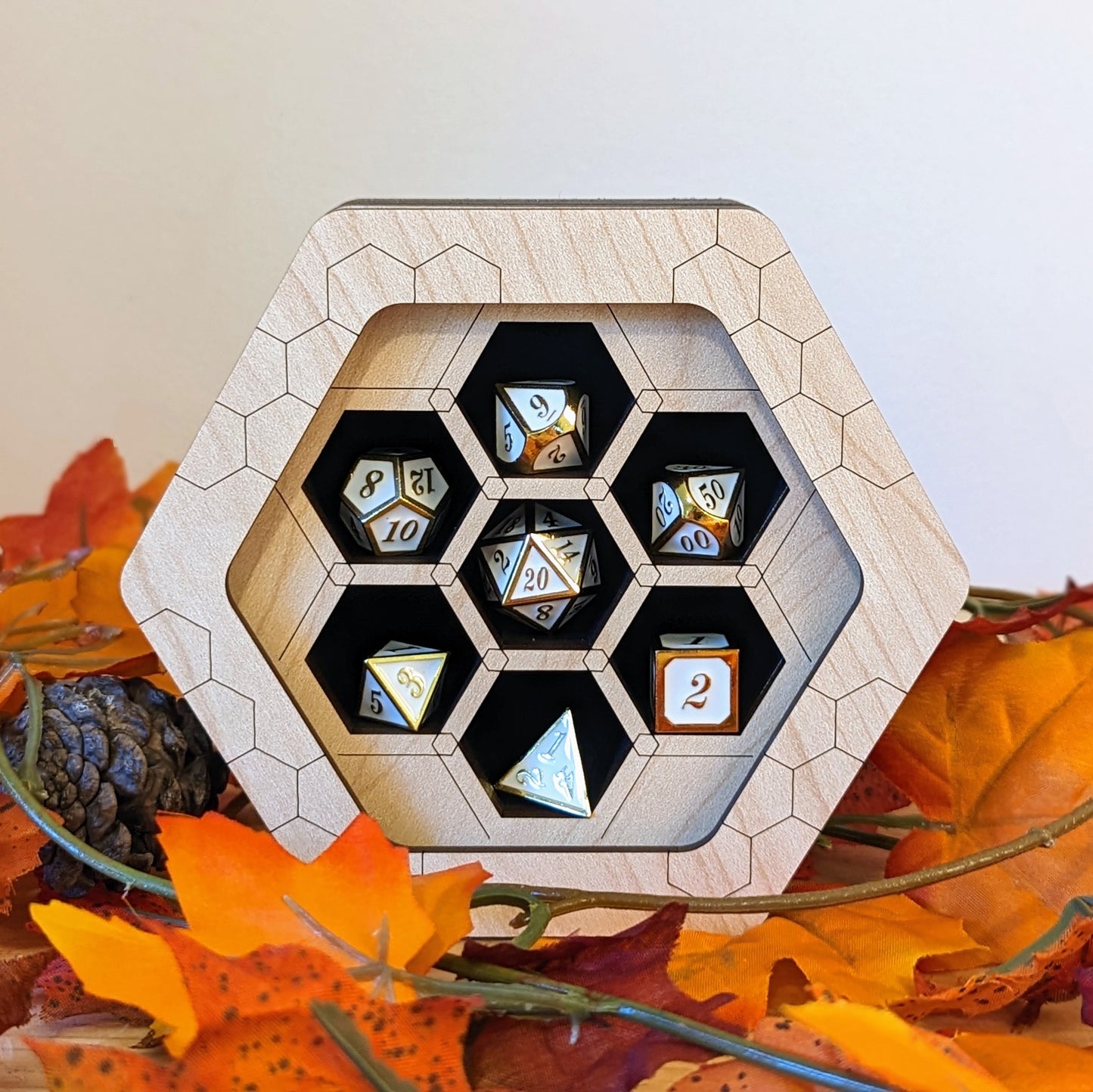 dragon woodshop dice display for a set of 7 standard dice, great gift for D&D dice goblins