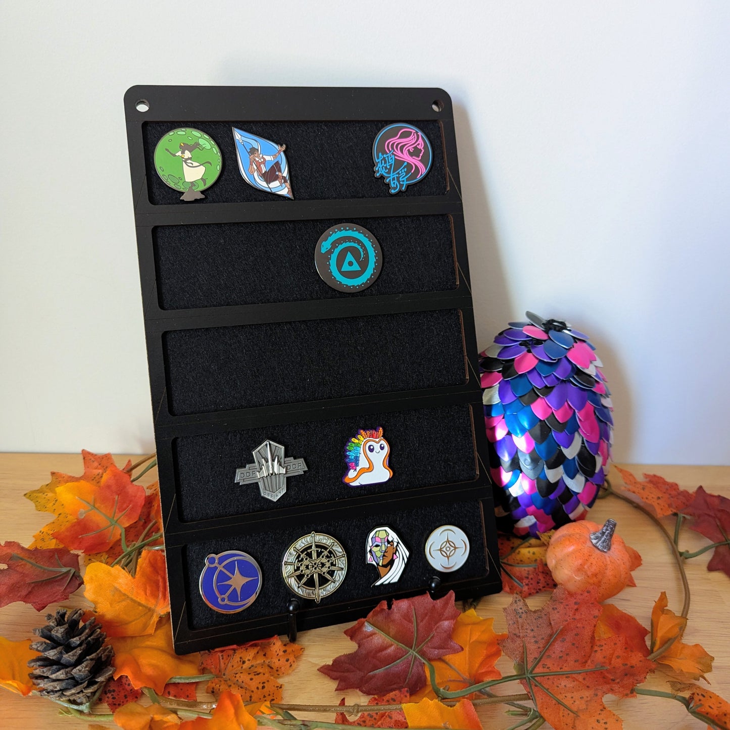 pin display for brandon sanderson sandershelf books stuff collectible pins stormlight archive cosmere cytoverse