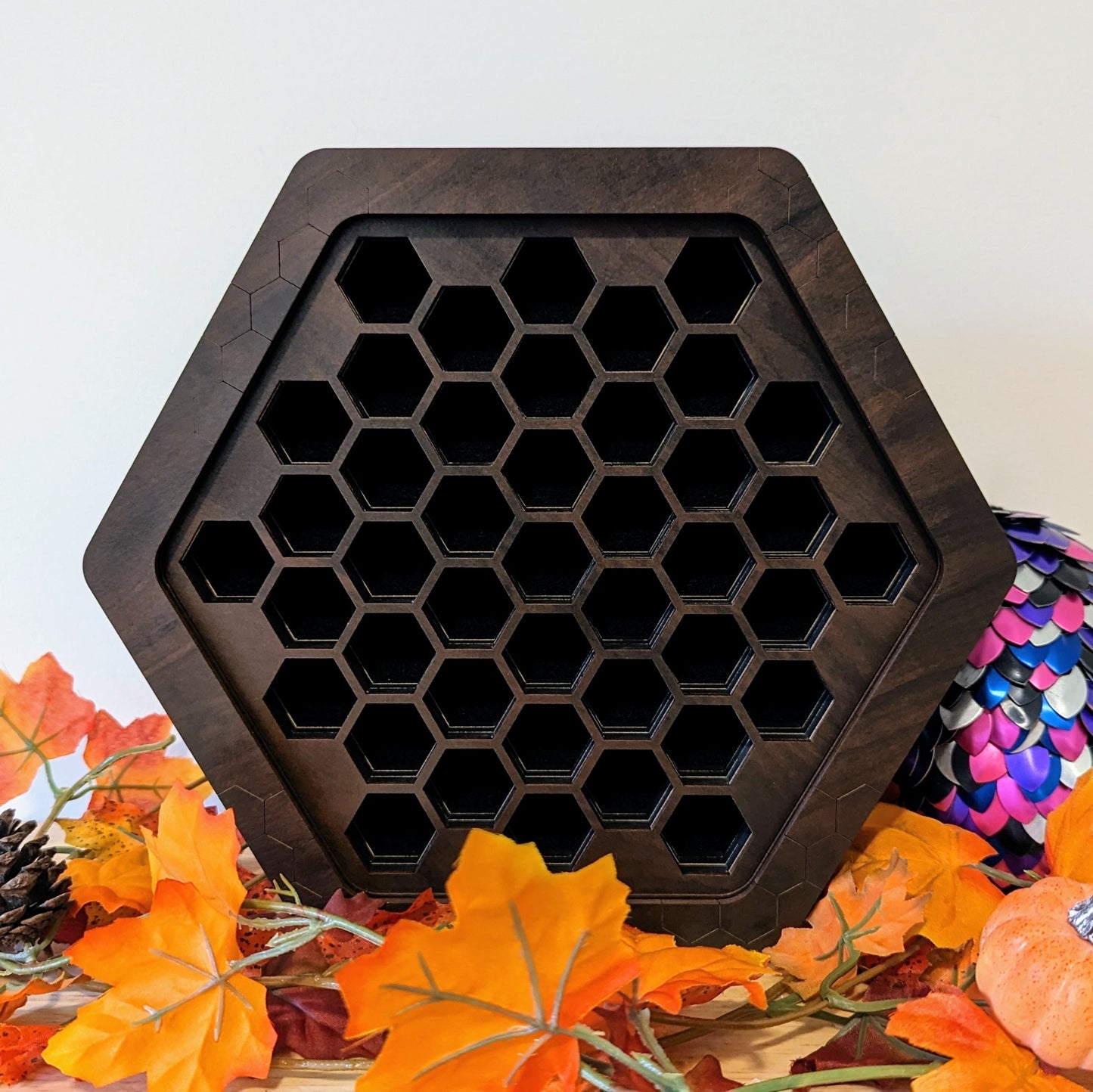 dragon woodshop dice display for a set of 7 standard dice, great gift for D&D dice goblins