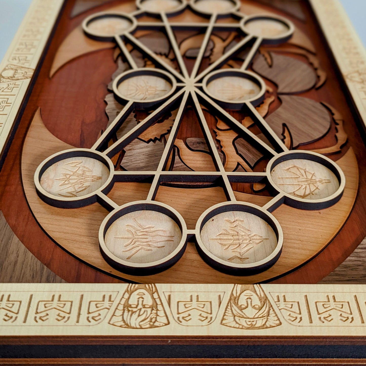 The Eye of Stormlight & Wit Box Wooden Challenge Coin Display based on The Way of Kings by Brandon Sanderson and Original Double Eye of The Almighty Art by Isaac Stewart